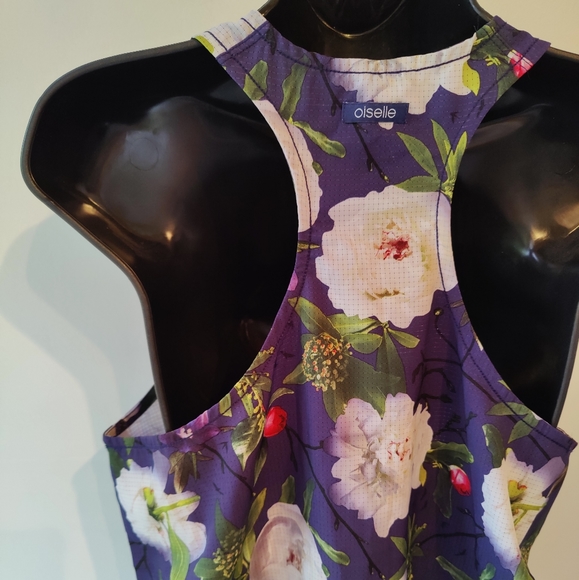 Oiselle Floral Fitness Tank 10 - Picture 3 of 3
